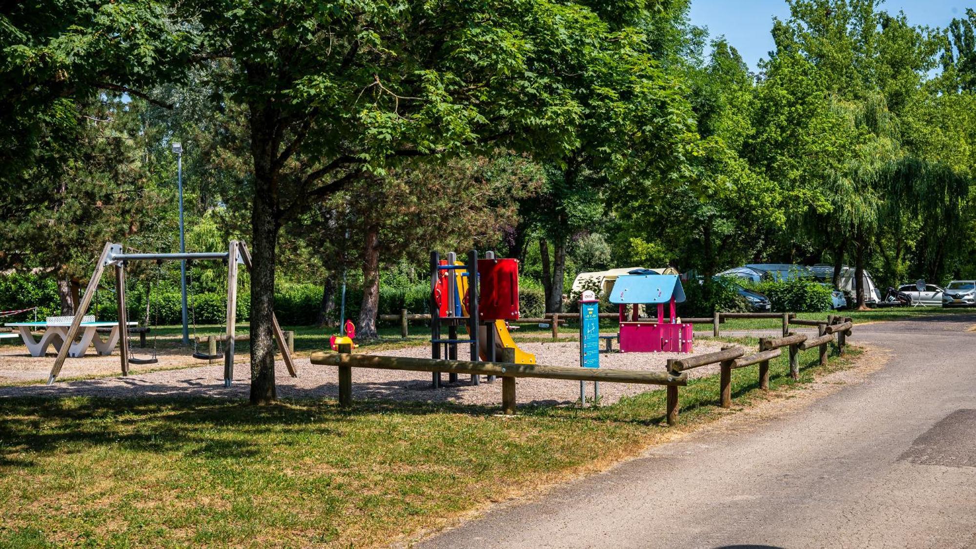 Camping Vesoul Vaivre-et-Montoille Exterior photo